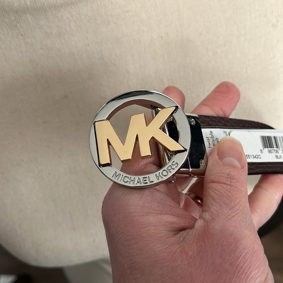 Michael Kors Reversible Leather Monogram Belt NWT - Picture 6 of 11